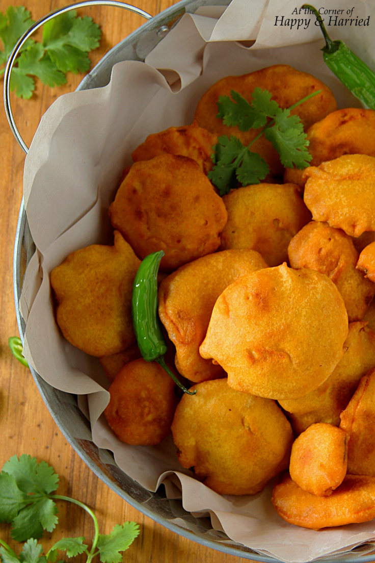 Sweet-Potato Bhajji {Chickpea Flour Battered Sweet-Potato Fritters}